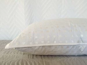 подушка шафран (50 × 70)